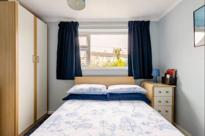 Bed & Breakfast Only - Not 24 Hour Lodging - Free Parking Truro Cornwall Buitenkant foto